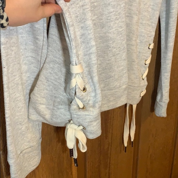 cute sweatshirt - Picture 4 of 5